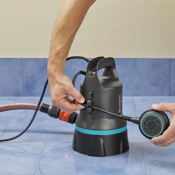 GARDENA klarvattenpump 9000