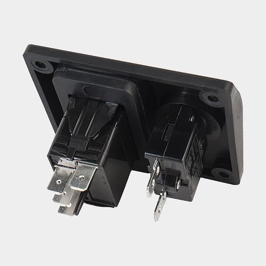 Manöverpanel för elektrisk länspump SEAFLO 3-Way Switch Panel, plast, 12/24V, 15 A
