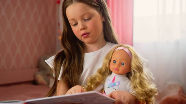 bo. Interactive doll "Mia" (speaks Estonian language), 40 cm