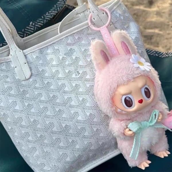 POP MART Labubu Monstrene Macaron 17 cm - Sweetheart Series