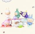 Miniatyrbillede 5 af 5: FUNNY LABUBU Yoga Edition – 6-pak samlerfigurer (blindboks) i gennemsigtig opbevaringspose