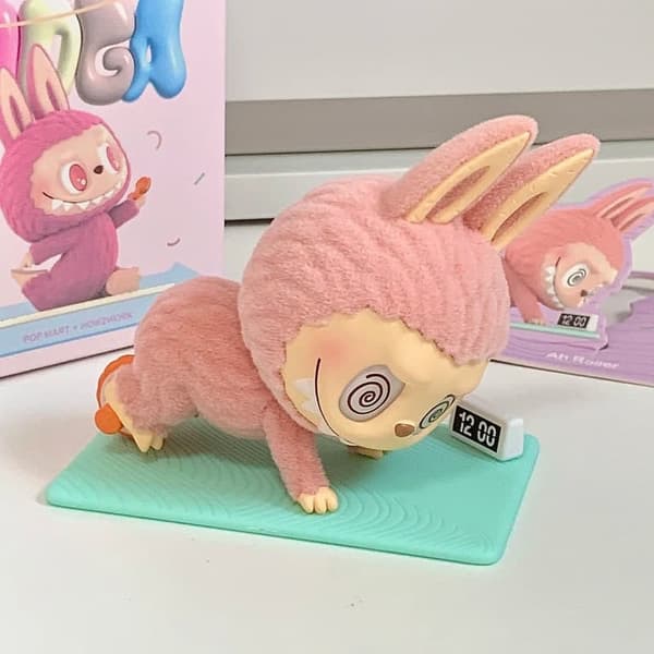 POP MART LABUBU Lazy Yoga Series – Blind Box (1 st, Slumpmässigt Innehåll)