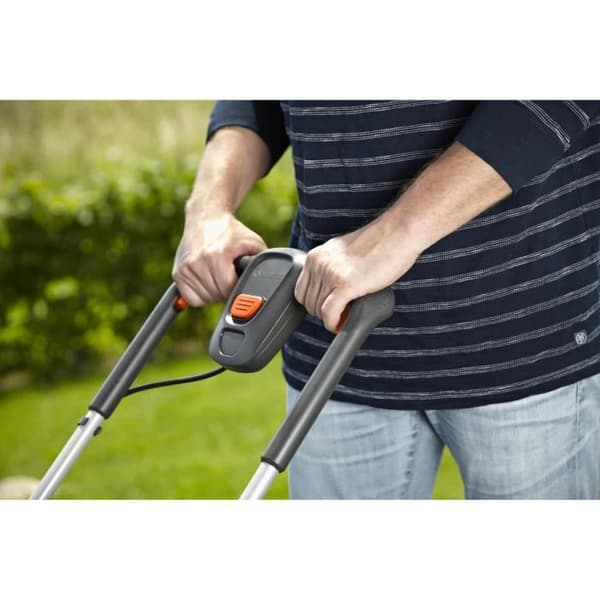 GARDENA 40V batteridriven gräsklippare - 32 cm klippt - 30L behållare - För gräsmatta 280 m²