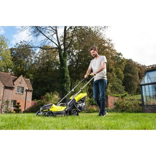 RYOBI RLM18X33B40 33cm batteridriven gräsklippare - Levereras med 1st 18V 4,0Ah batteri