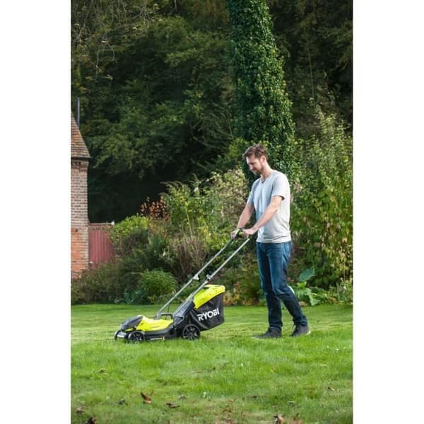 Batteriklippare - RYOBI - One+ RLM18C33B25 - klippning Ø 33 cm - uppsamling och mulching