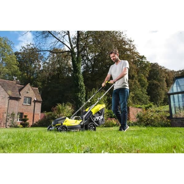 Batteriklippare - RYOBI - One+ RLM18C33B25 - klippning Ø 33 cm - uppsamling och mulching