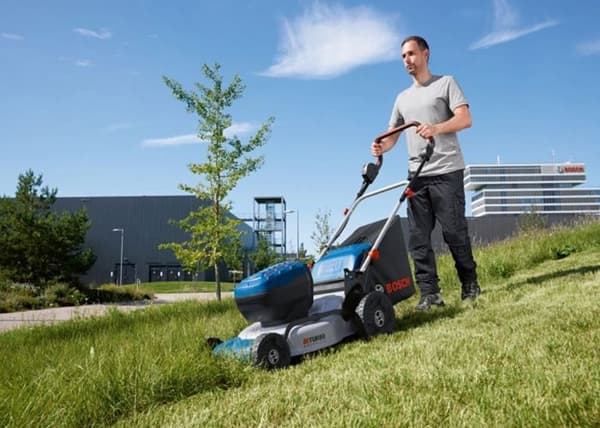 Trådlös gräsklippare GRA 18V2-46 PROFESSIONAL - BOSCH - 06008C8000