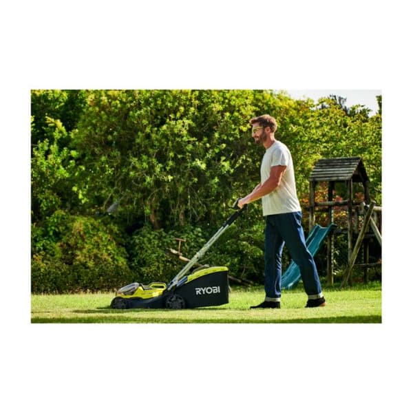 RYOBI - 36V HYBRID push-klippare (drivs av 2 ONE+™-batterier) - 37 cm kapning + 2 5 Ah-batterier & laddning. - RY18LMH37A-250