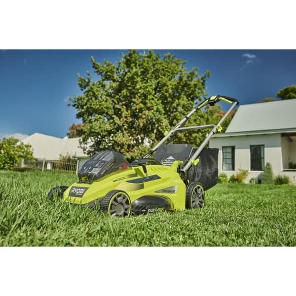 RYOBI - 36V MAXPOWER Power Assist™ Borstlös gräsklippare - klippning Ø 46 cm - uppsamling/mulching + 5 Ah batteri & laddning. - RLM36X46H50PG
