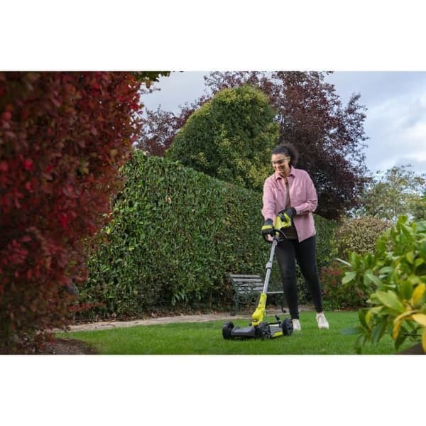 RYOBI - 18V ONE+ 3-i-1 Gräsklippare - Gräsklippare / Trimmer / Kantskåp. - 30 cm snitt + 2 Ah batteri &amp; laddning. -RY18LMC30A-120