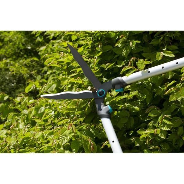 GARDENA EasyCut häcksax - Vågiga blad - Teleskophandtag - 25 års garanti
