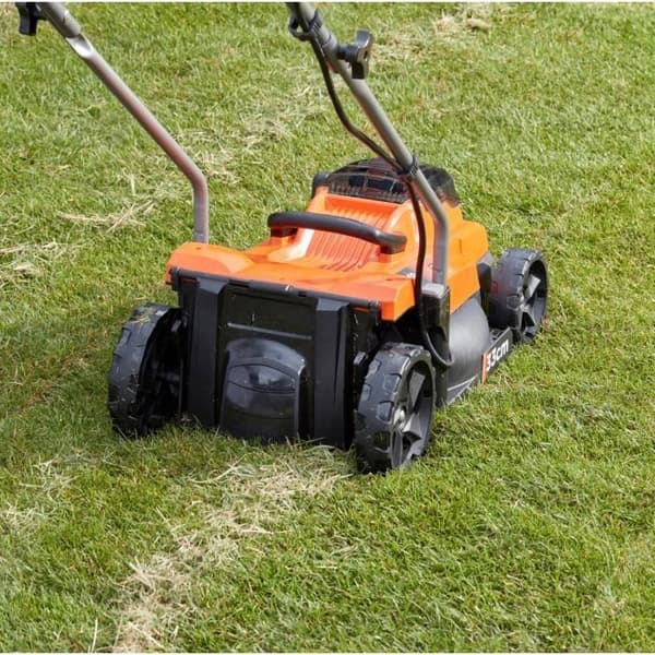 BLACK+DECKER 18V Gräsklippare BCMW3318L2-QW 33 cm - Trädgård upp till 350 m² - 35 L med 2 batterier och 1 laddare