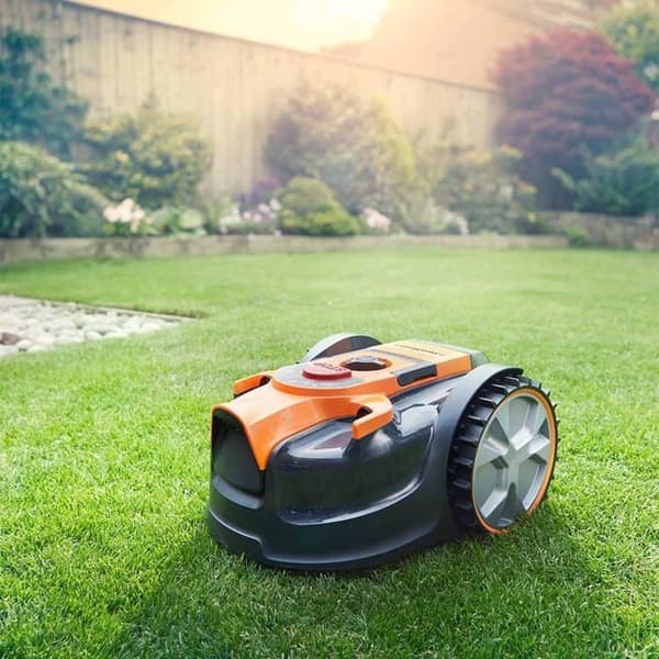 Tondeuse Lawnmaster - VBRM16-03