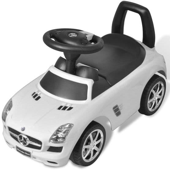 Vit Mercedes Benz Trampbil