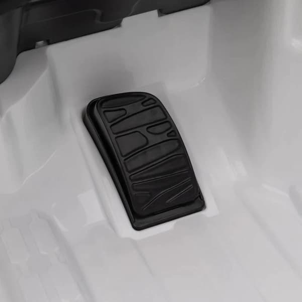 <h3 data-mce-fragment="1"><strong data-mce-fragment="1">Rootz-lasten sähköauto on tyylikkäästi suunniteltu ja yhdistämme toiminnallisuuden ja mukavuud