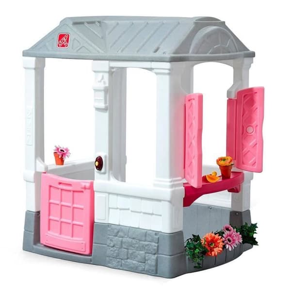 Stuga innergård stuga rosa stuga