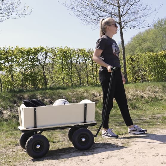 Skrinda Billy Beach Wagon Svart