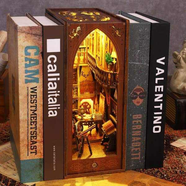 Gør-det-selv træ 4D puslespil belysning bibliotek boghylde støtte
