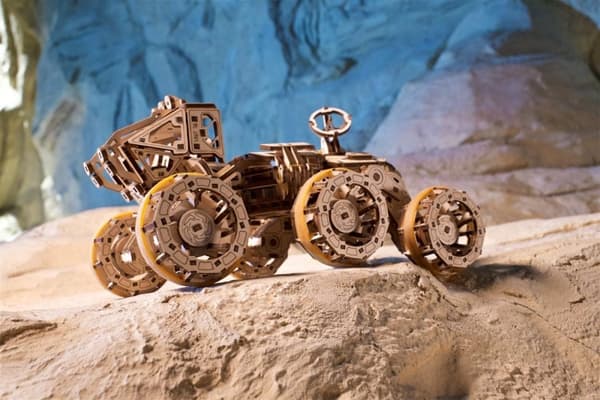 3D Træpuslespil Bemandet Mars Rover uGEARS