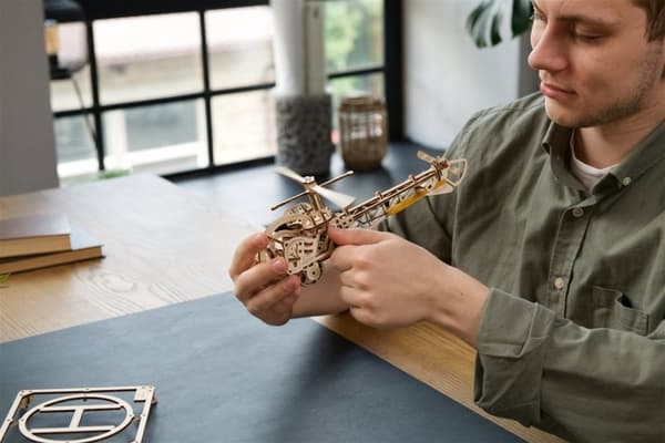 3D Träpussel Mini Helikopter uGEARS Smart