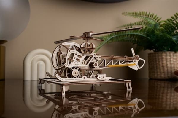 3D Träpussel Mini Helikopter uGEARS Smart