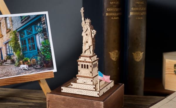 3D-träpussel Frihetsgudinnan uGEARS