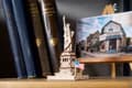 Miniatyrbild 9 av 10: 3D-träpussel Frihetsgudinnan uGEARS