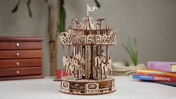 3D Træpuslespil Karrusel uGEARS