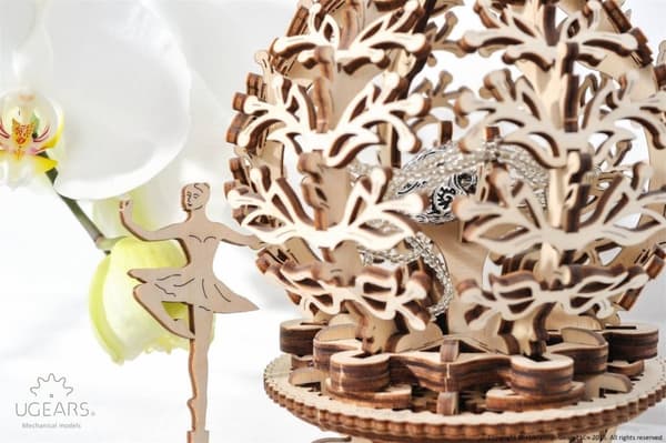 3D Træpuslespil Spilledåse - Blomst uGEARS