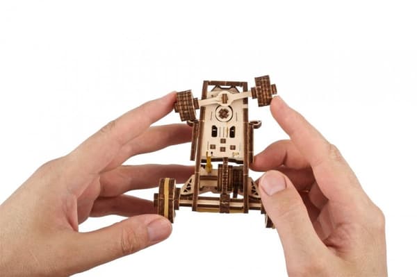 3D Træpuslespil Ørken Mini Buggy uGEARS