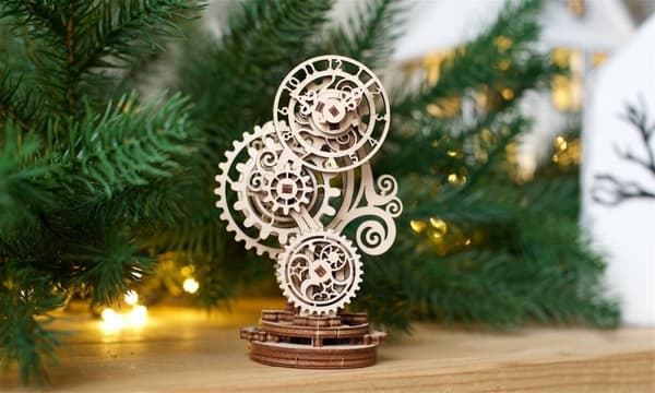 3D-puslespil i træ med steampunk-ur 2.0 uGEARS