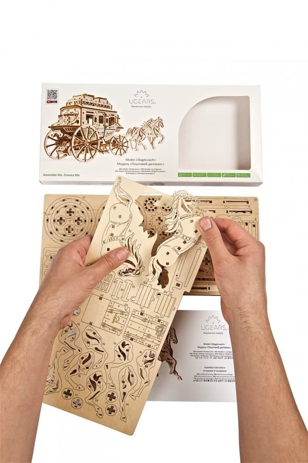 3D Träpussel Postvagn uGEARS