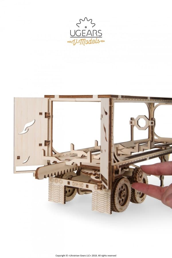 3D-träpusselvagn för VM-03 uGEARS traktormodell