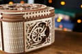Pikkukuva 8 / 10: 3D-puinen palapeliaarrearkku uGEARS