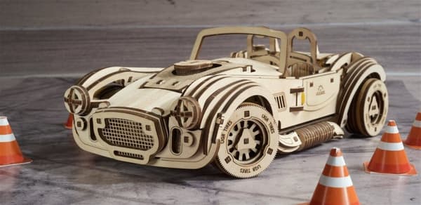 3D Träpussel Cobra Drift Racingbil uGEARS