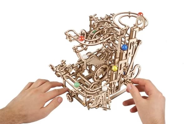 3D Träpussel Horisontell Hiss uGEARS