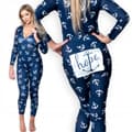 Miniatyrbild 1 av 7: DAMPYJAMAS ALLA HJÄRTANS DAG-PRESENT TILL EN FLICKA UPPHÄNGBART ANKARE L