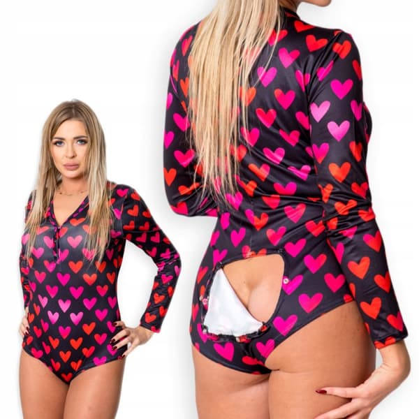 KVINDEPYJAMAS VALENTINSDAG GAVE TIL EN PIGE MED LYNLÅSEDE HJERTER M