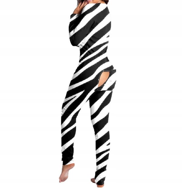 DAMPYJAMAS PÅ ALLA HJÄRTANS DAG-PRESENT TILL HENNE, UPPACKAD MED ZEBRA XL