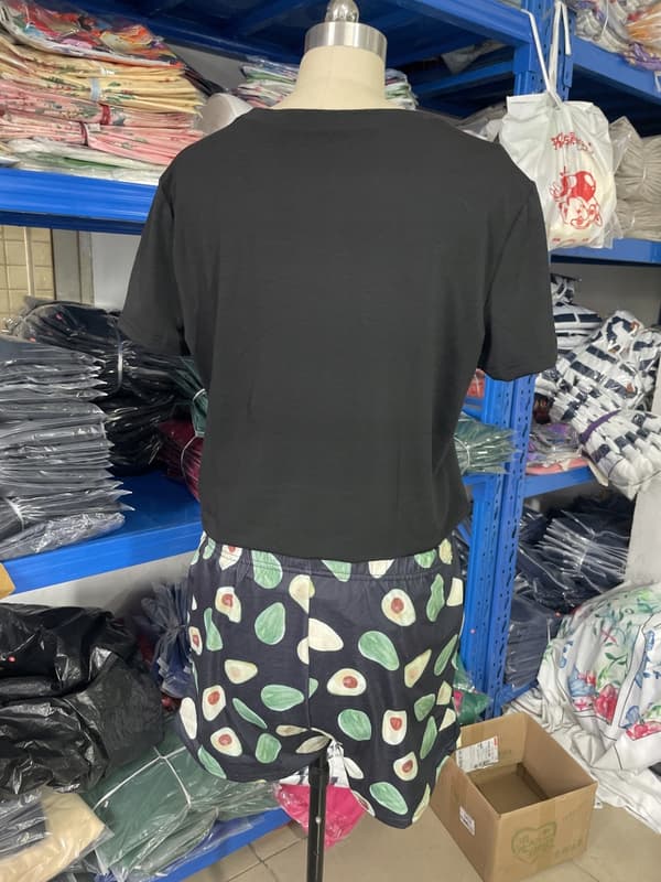 DAMPYJAMAS ALLA HJÄRTANS DAG-PRESENT TILL EN FLICKA TVÅDELAD AVOCADO M