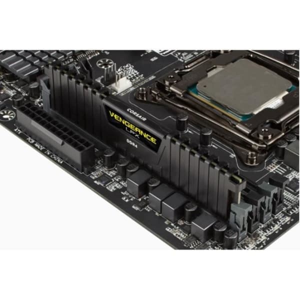 CORSAIR PC-minne DDR4 - Hämnd - 8 GB (1 x 8 GB) - 3000MHz - CAS 16 (CMK8GX4M1D3000C16)