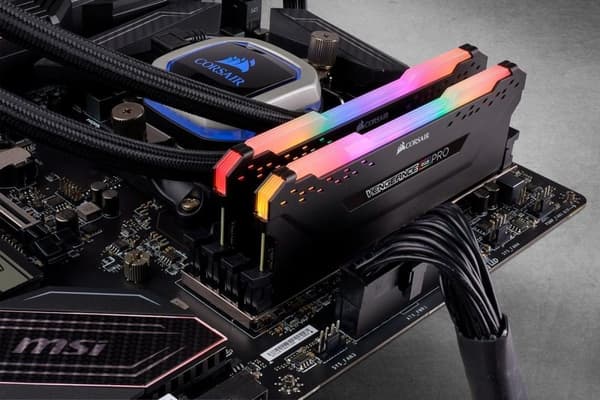 Corsair Vengeance CMW64GX4M2D3600C18 Hukommelsesmodul 64GB DDR4 3600MHz