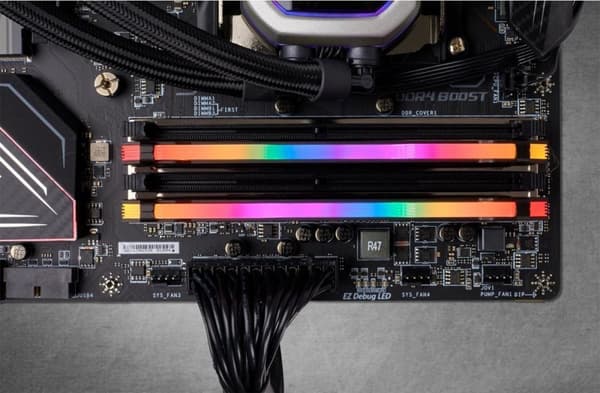 Corsair Vengeance CMW64GX4M2D3600C18 Hukommelsesmodul 64GB DDR4 3600MHz