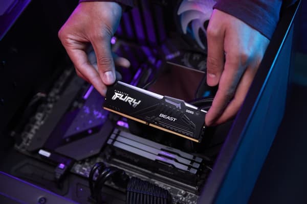 Kingston Technology FURY Beast RGB-muistimoduuli 64 Gt 2 x 32 Gt DDR5 5600 MHz