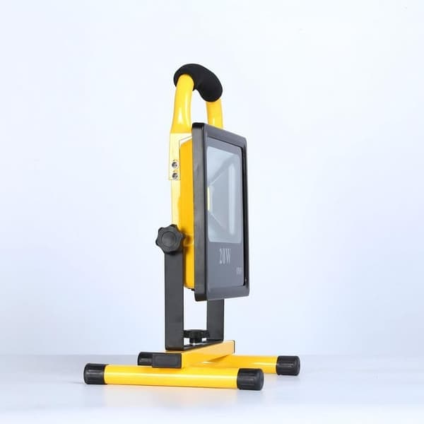 CLUB3D USB-autolaturi 1xUSB CA 63W 12/24V vähittäismyynti (CAC-1922)