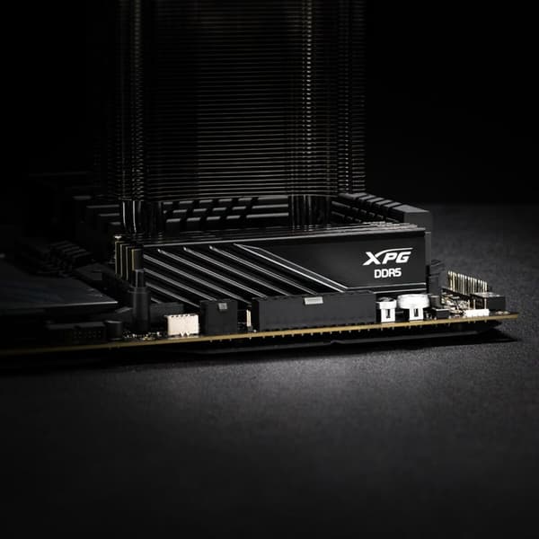 RAM-minne Adata AX5U6000C3016G-DTLABBK 32 GB DDR5 6000 MHz CL40