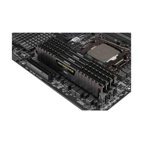 RAM-minne - CORSAIR - Vengeance LPX DDR4 - 16GB 2x8GB DIMM - 3000 MHz - CAS 15 - 1,35V - Svart (CMK16GX4M2B3000C)