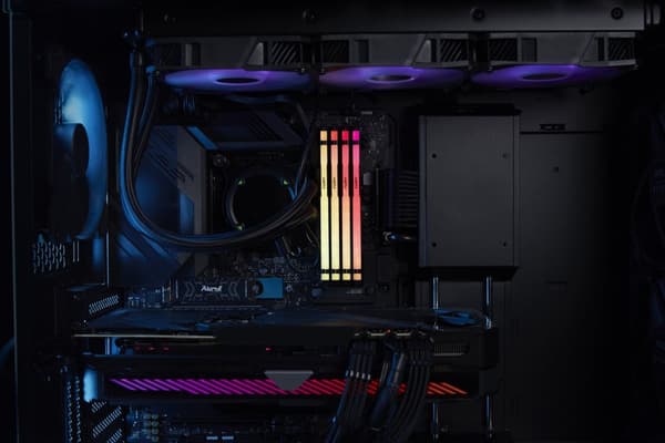 Kingston Technology FURY Beast 64GB 6000MT/s DDR5 CL36 DIMM (2 kpl) RGB EXPO