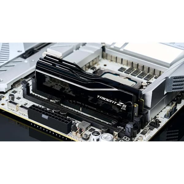 RAM-hukommelse GSKILL F5-8200C4052G24GX2-TZ5CK 48 GB DDR5 8200 MHz CL40