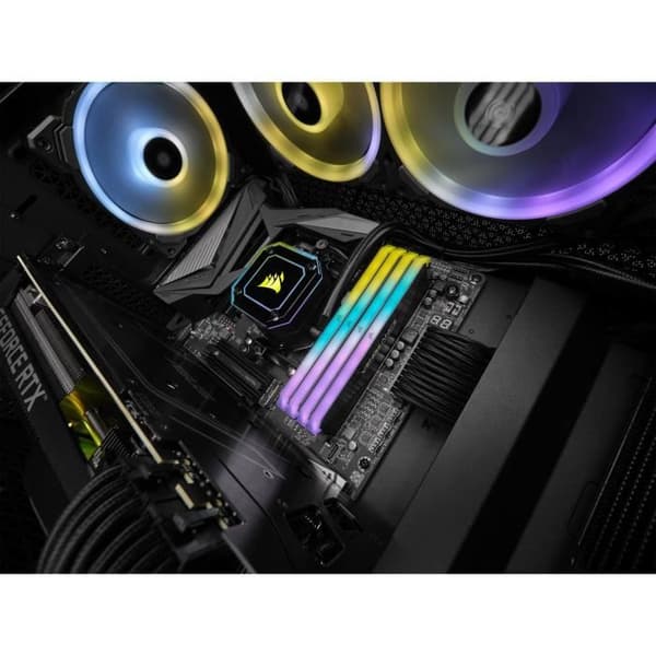 CORSAIR CMN32GX4M4Z3600C18 Vengeance - RGB RT-minne - 3600MHz - 32GB (4x8GB) - DIMM - DDR4 för AMD Ryzen för AMD Threadripper